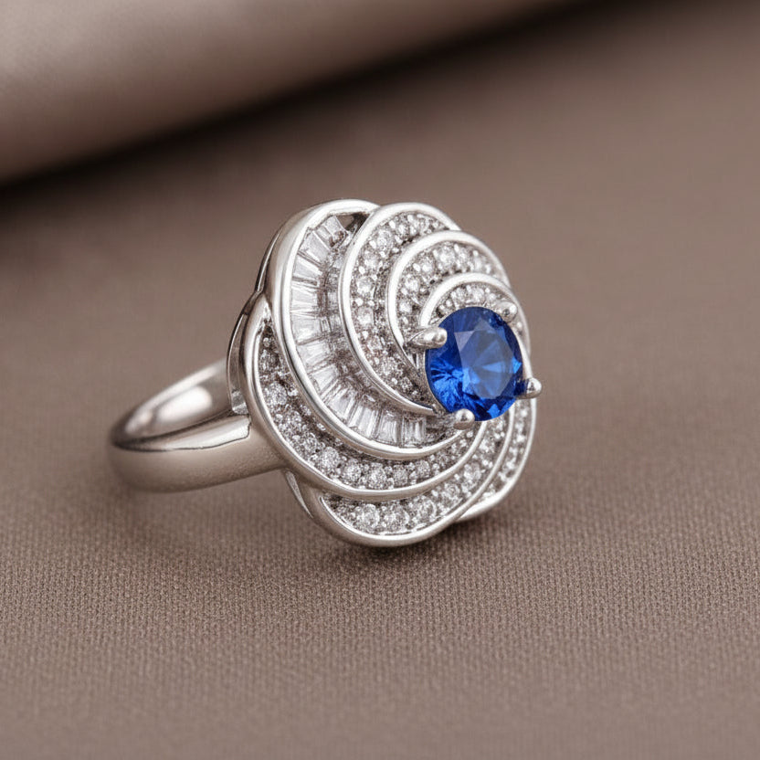 Bound Jewels Luxury Spiral Baguette Zircon Ring