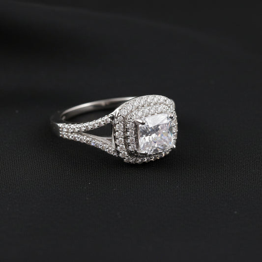 Bound Jewels Luxury Elegant Square Zircon Ring
