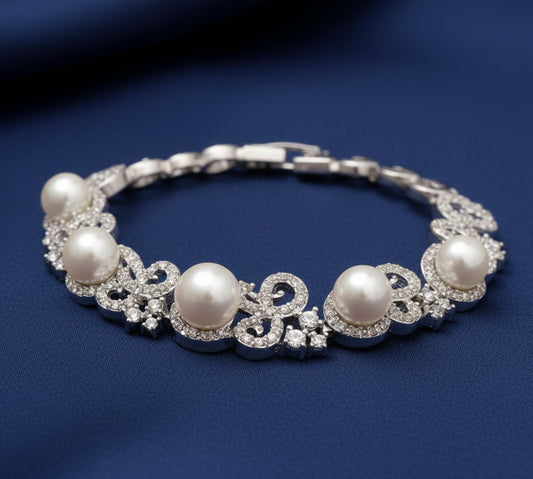 Bound Jewels Exquisite Silver Pearl Bracelet